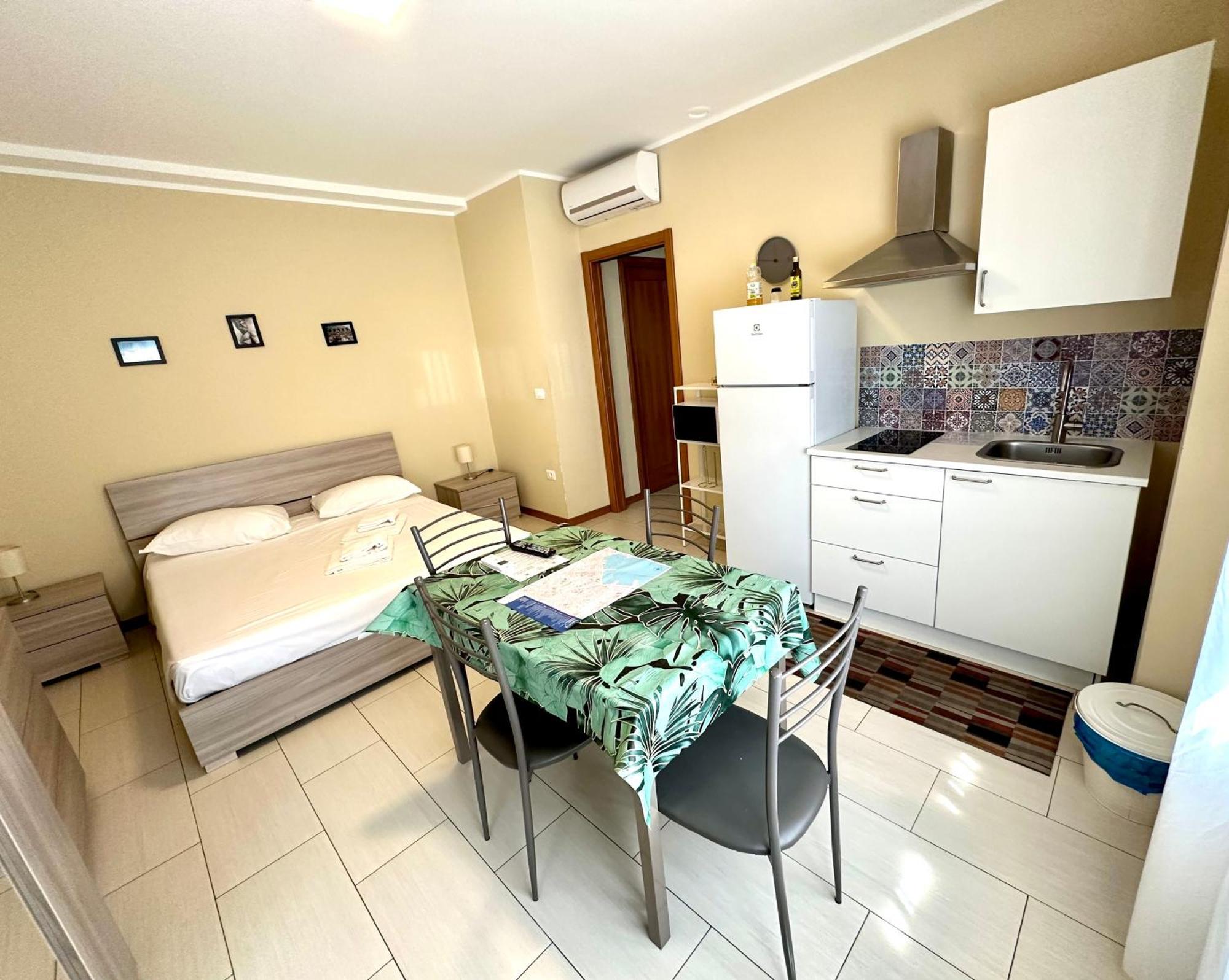 Aparthotel Grab A Flat In Coroneo Trieste Exterior foto